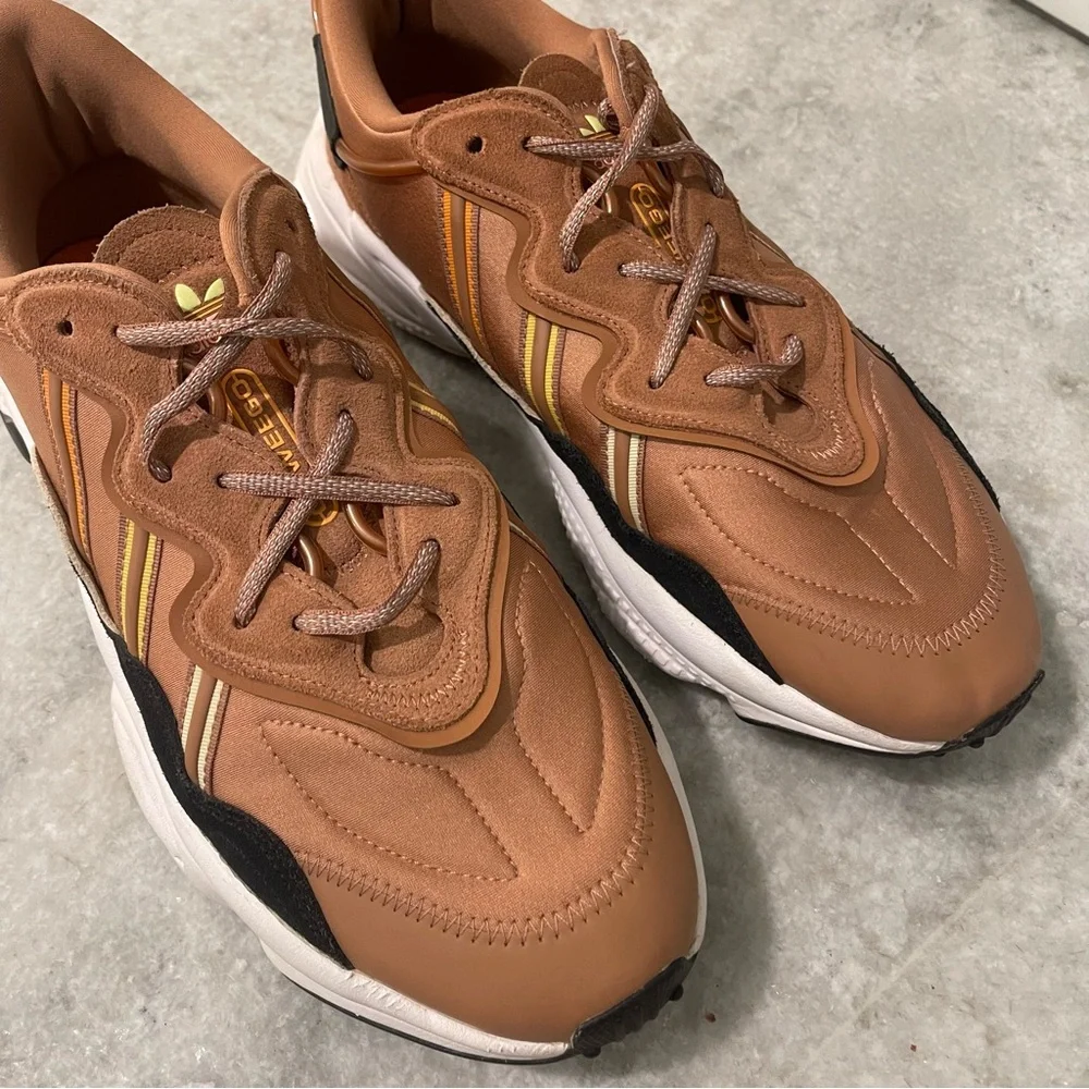 Adidas Ozweego Sneakers‎ Mens 12 Clay Orange Tan Shoes Running Basketball 791004